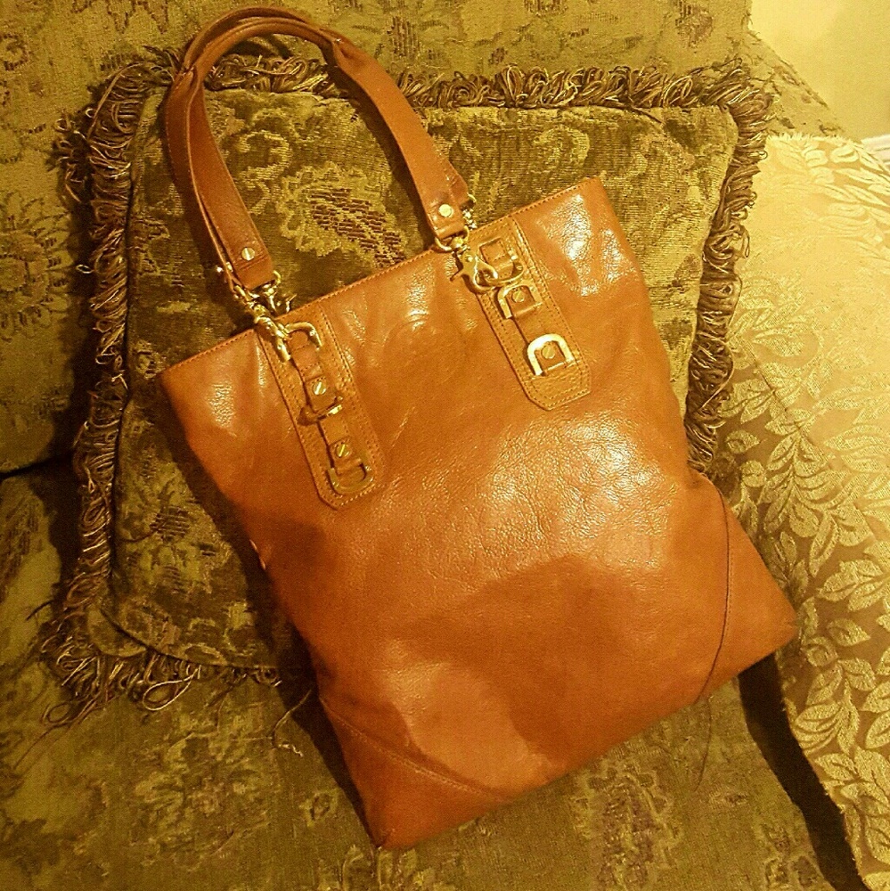Tory burch vintage leather